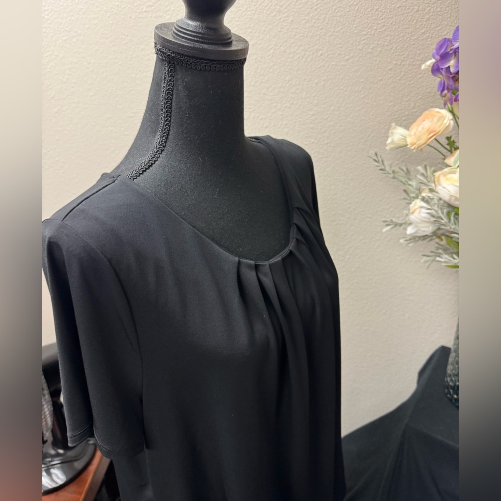 Liz Claiborne Career Chic Elegant Black Pleated Blouse Size 1 X - Picture 6 of 8